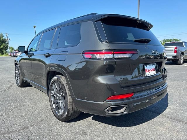 Used 2025 Jeep Grand Cherokee L Summit AWD/4WD image 15