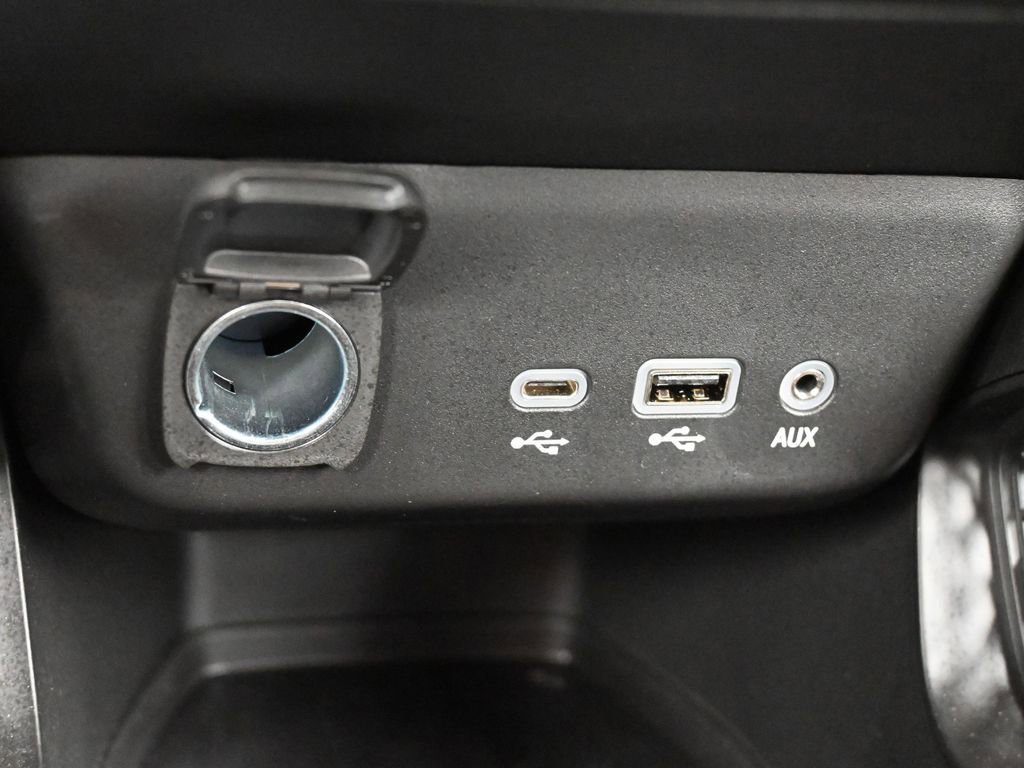 Used 2023 Chevrolet TrailBlazer RS w/ Convenience Package image 21