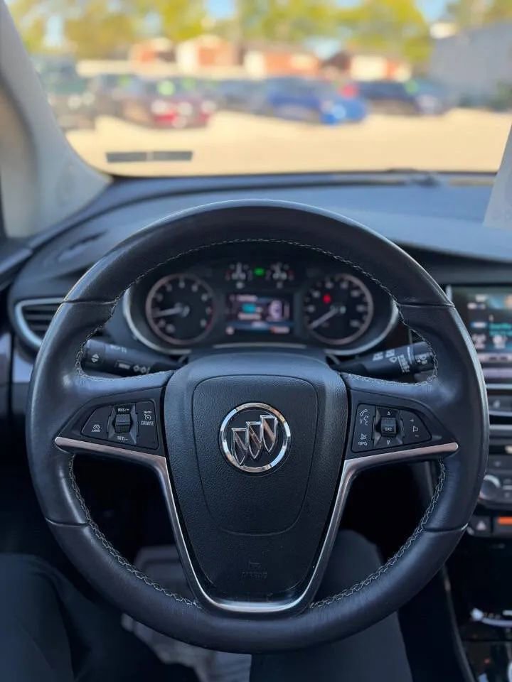 Used 2019 Buick Encore Sport Touring AWD/4WD image 13