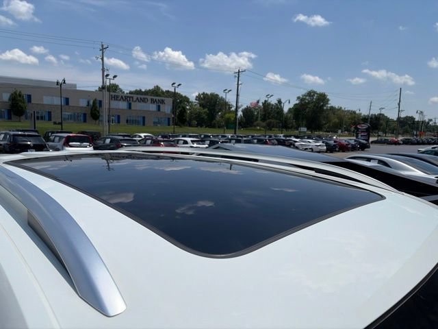 Used 2018 Volkswagen Atlas SEL Premium AWD/4WD image 4