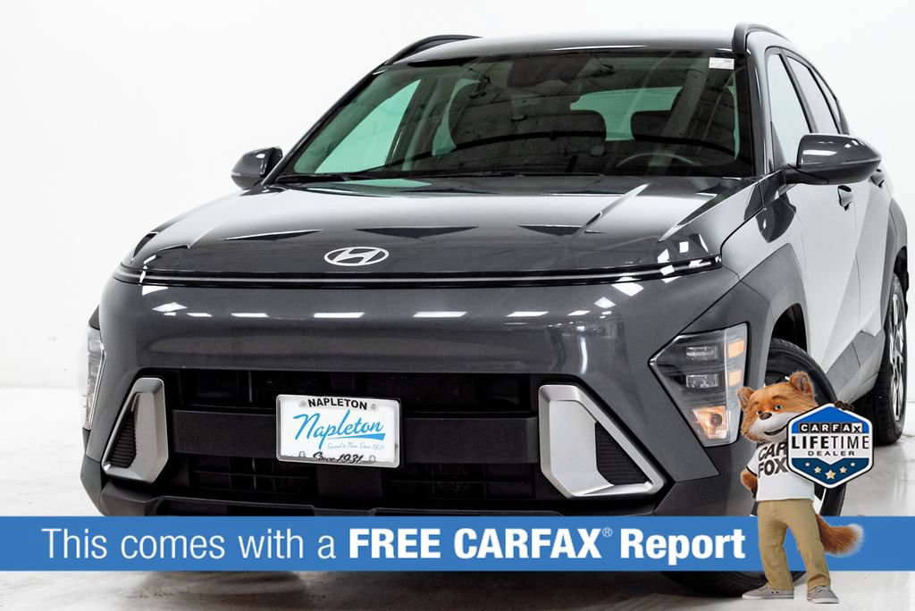 Used 2025 Hyundai Kona SEL FWD image 2
