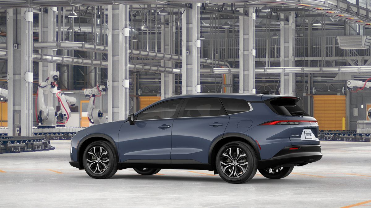 New 2026 Toyota Crown Signia AWD/4WD image 7