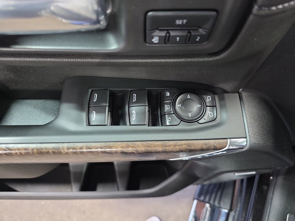 Used 2023 GMC Sierra 2500 Denali image 26