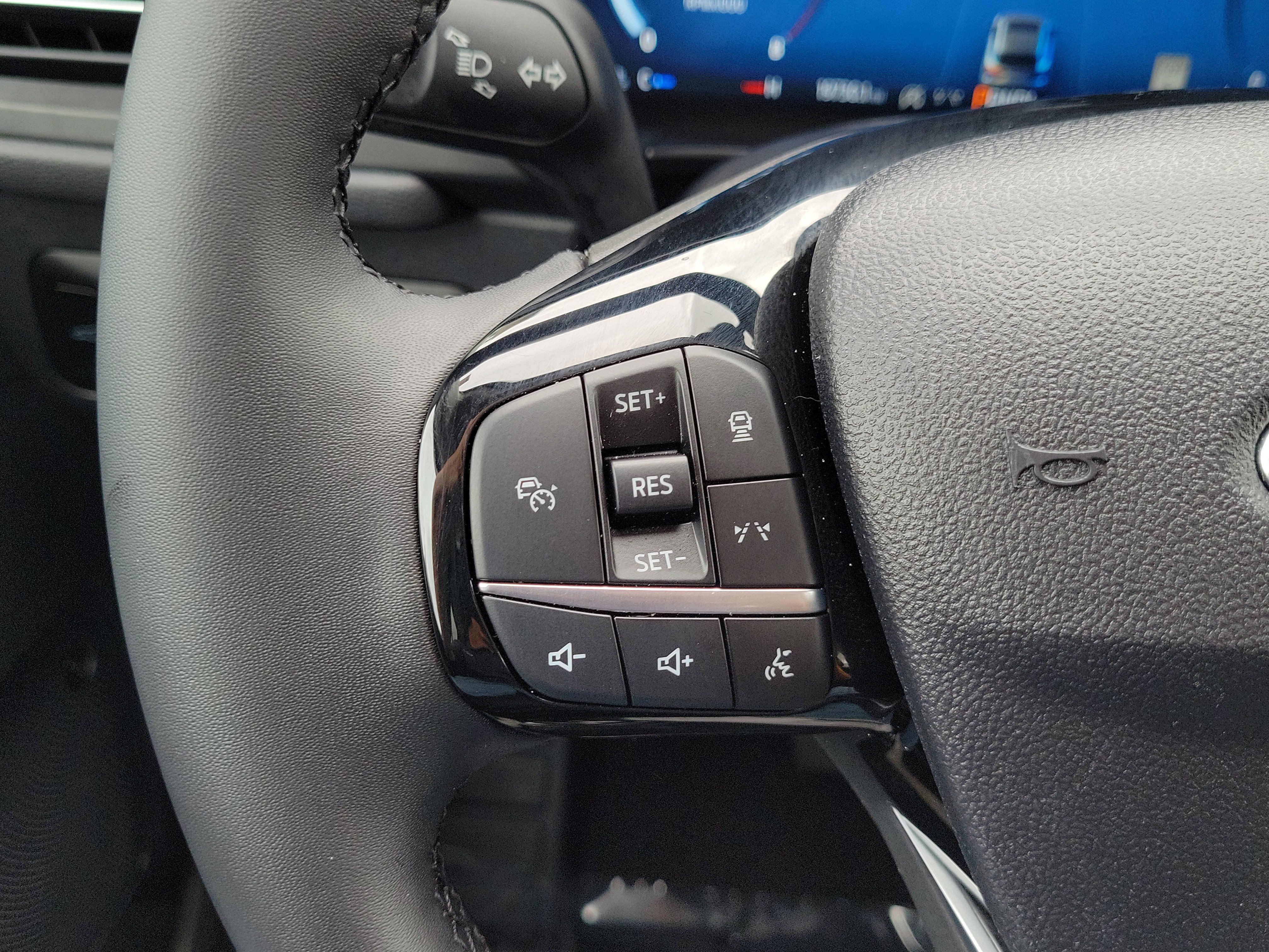 Certified 2023 Ford Escape Active w/ Tech Pack #2 FWD image 26