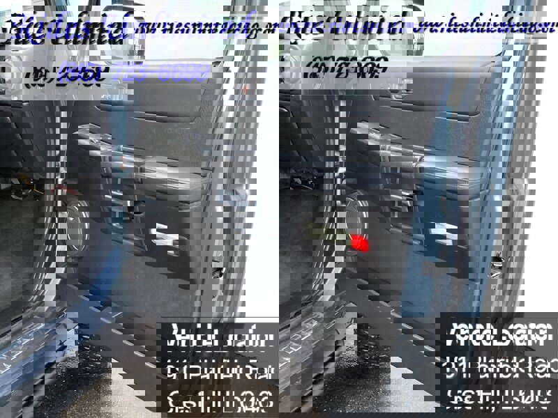 Used 2005 HUMMER H2 SUT w/ Preferred Equipment Group image 26