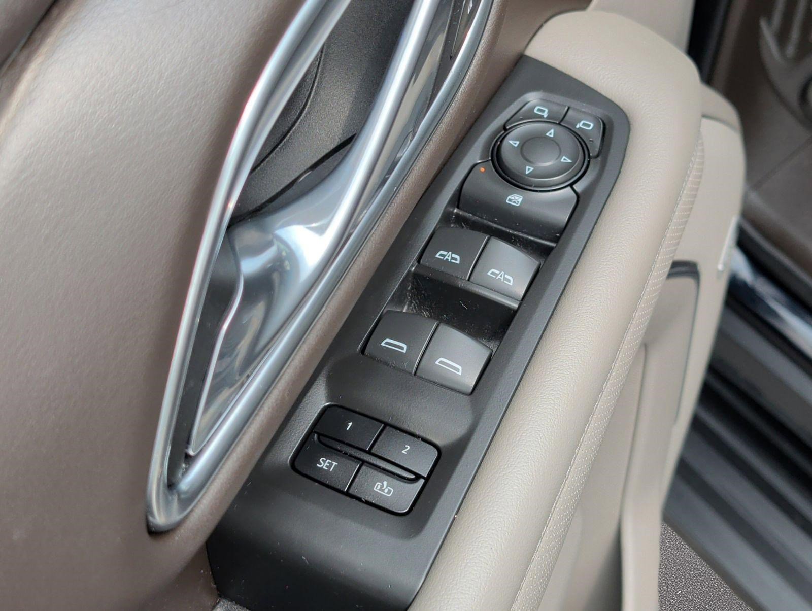 Used 2021 GMC Yukon SLT RWD image 9