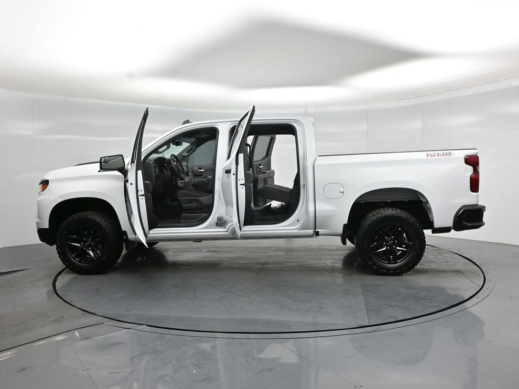 Used 2024 Chevrolet Silverado 1500 Custom Trail Boss w/ LPO, Dark Essentials Package AWD/4WD image 33