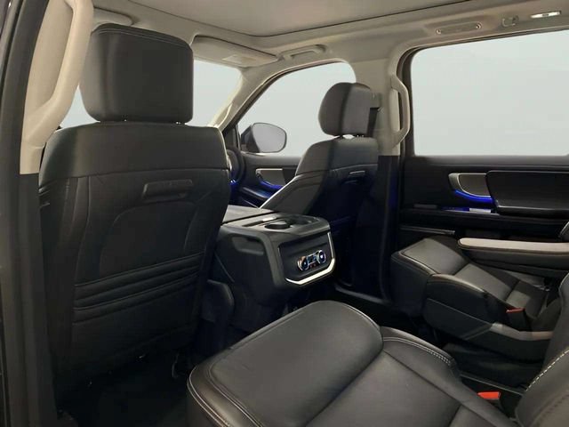 Used 2025 Ford Expedition Max Platinum AWD/4WD image 65