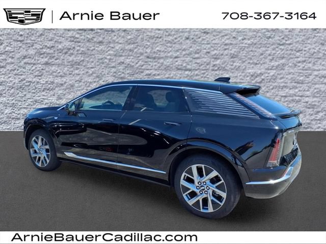 New 2026 Cadillac Optiq Luxury 1 RWD image 8