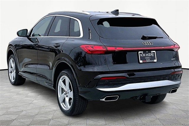 New 2025 Audi Q5 Prestige image 3