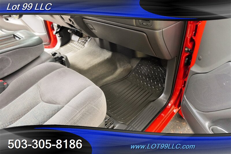 Used 2007 Chevrolet Silverado 2500 LT w/ Onstar Plus Package AWD/4WD image 35