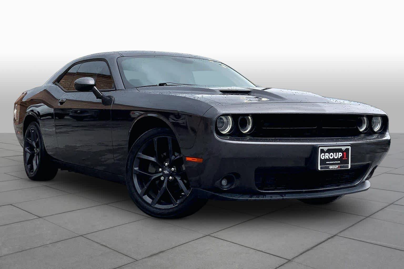 Used 2021 Dodge Challenger SXT w/ Blacktop Package RWD image 3