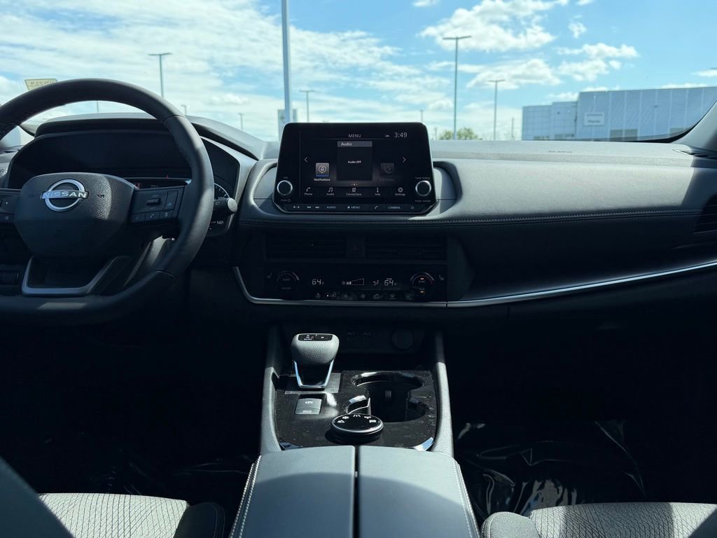 New 2026 Nissan Rogue SV image 18