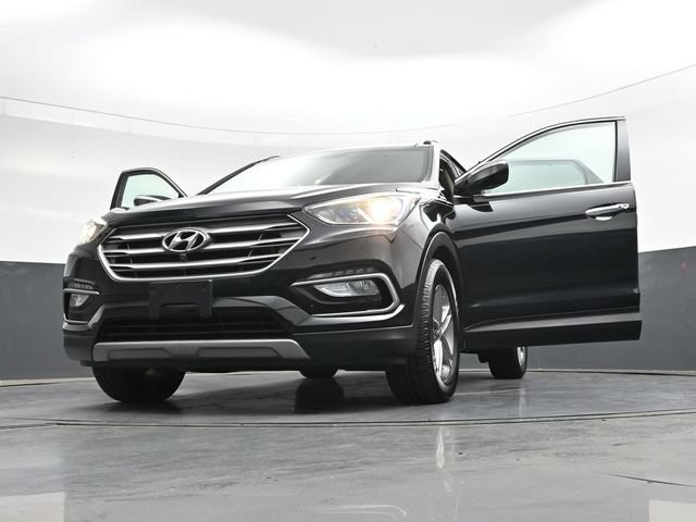Used 2017 Hyundai Santa Fe Sport w/ 2.4L Tech Package 04 AWD/4WD image 34