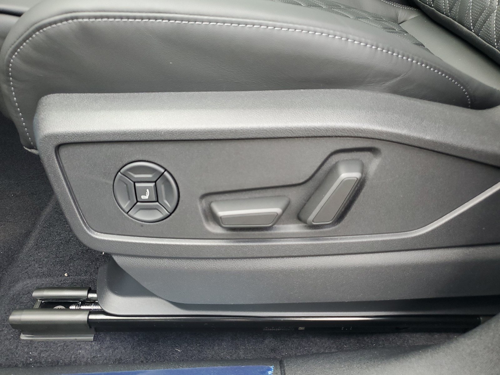 New 2026 Audi SQ5 Prestige AWD/4WD image 23
