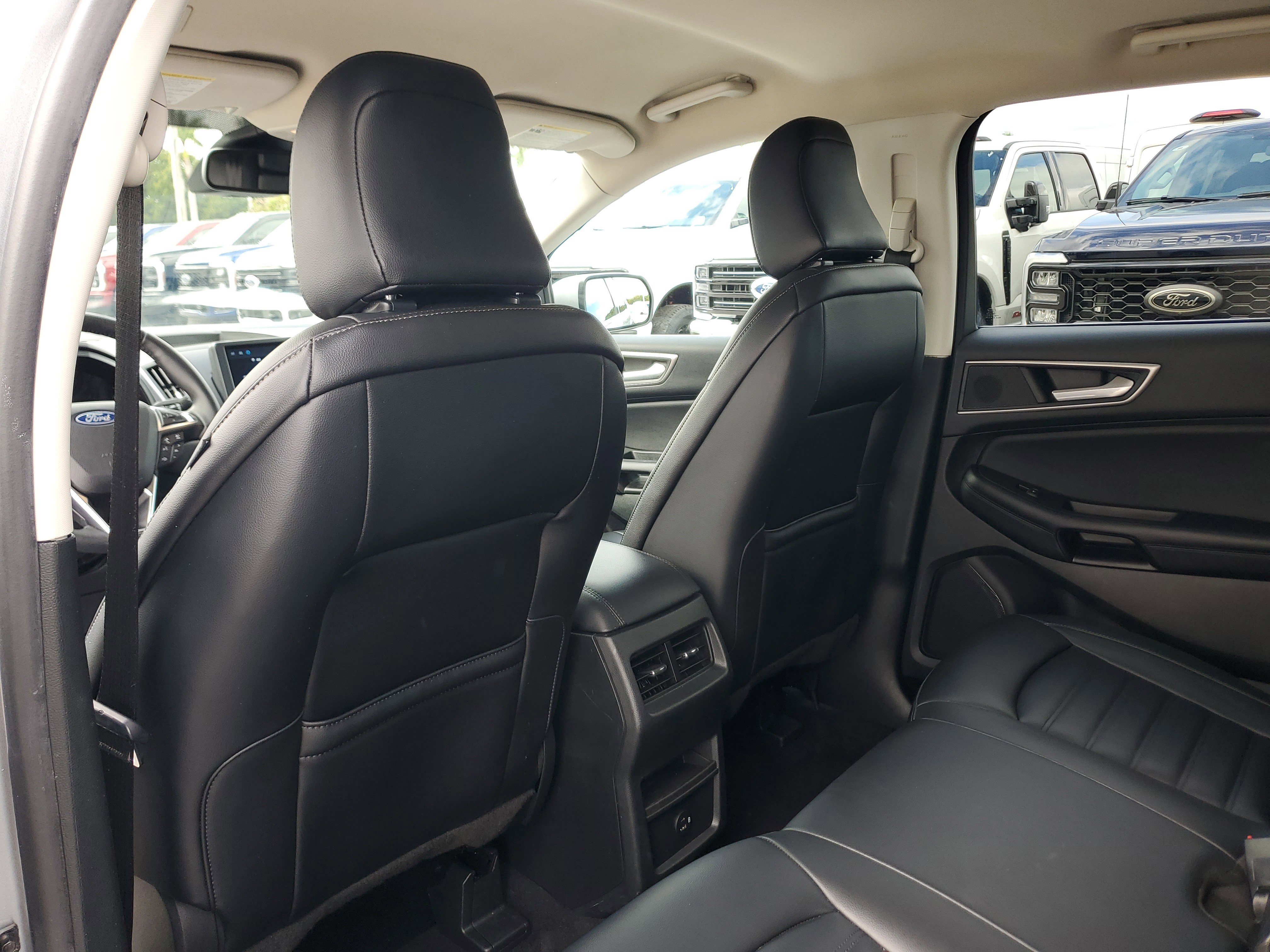 Used 2022 Ford Edge SEL image 14