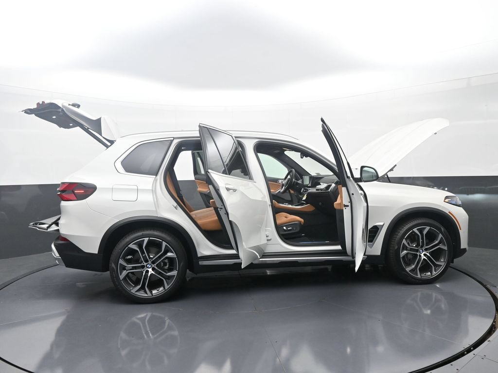 New 2026 BMW X5 xDrive40i w/ Premium Package AWD/4WD image 45