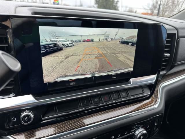 Used 2024 GMC Sierra 3500 SLE w/ SLE Value Package AWD/4WD image 21