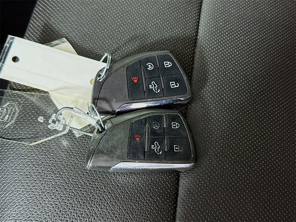 Used 2024 Chevrolet Silverado 2500 LTZ w/ LTZ Convenience Package image 35