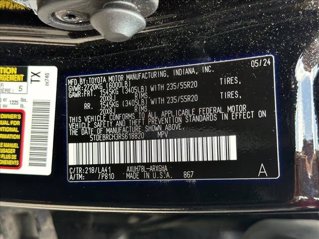 Used 2024 Toyota Highlander Platinum AWD/4WD image 27