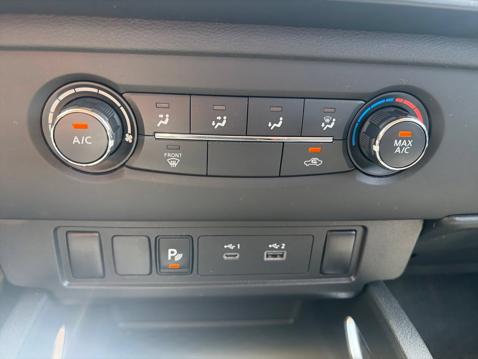 Used 2025 Nissan Frontier SV RWD image 22