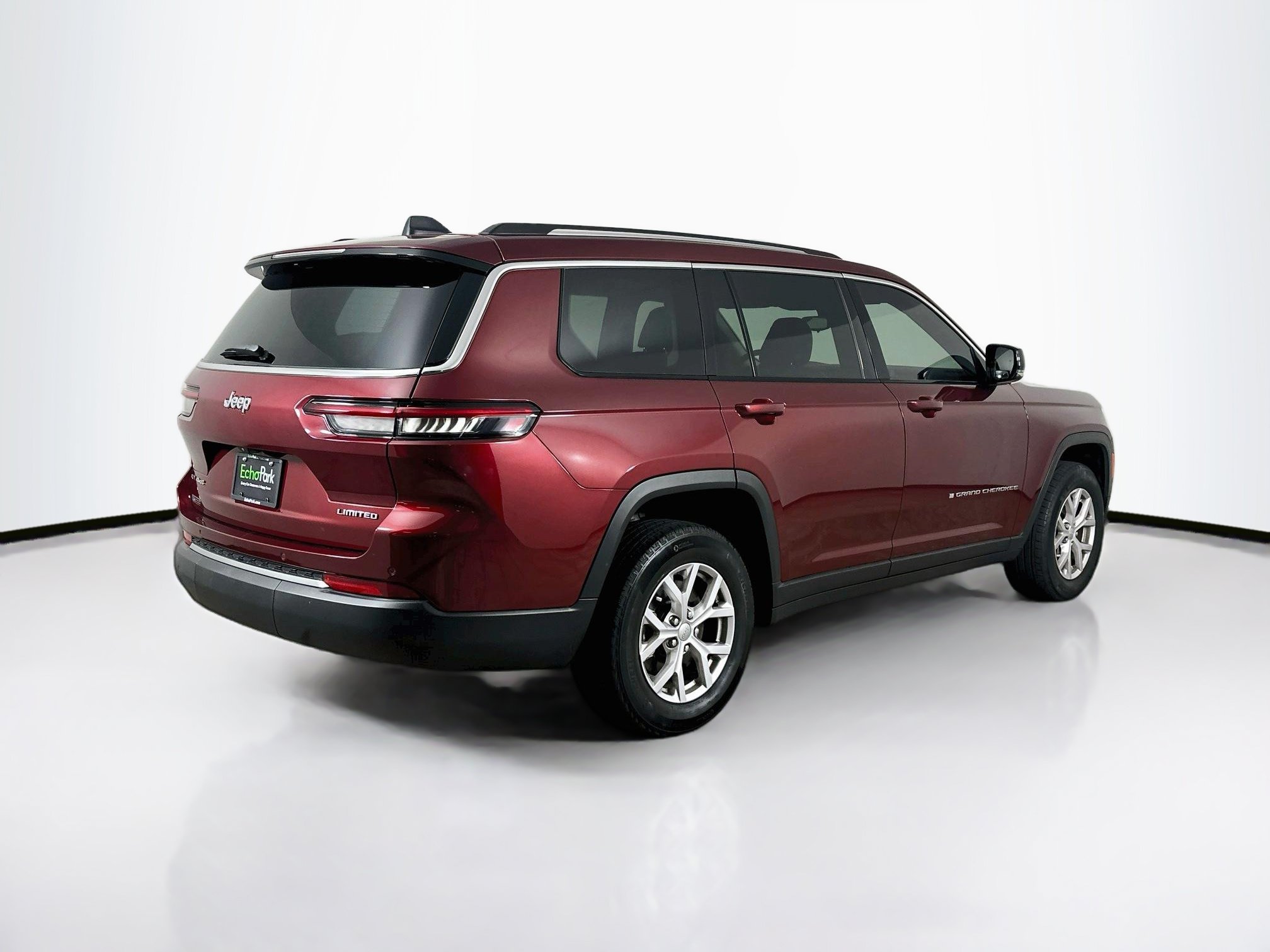 Used 2022 Jeep Grand Cherokee L Limited AWD/4WD image 9