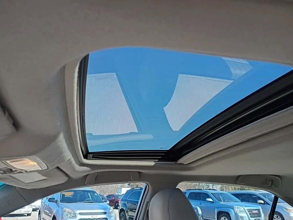 Used 2011 Toyota Camry XLE image 13