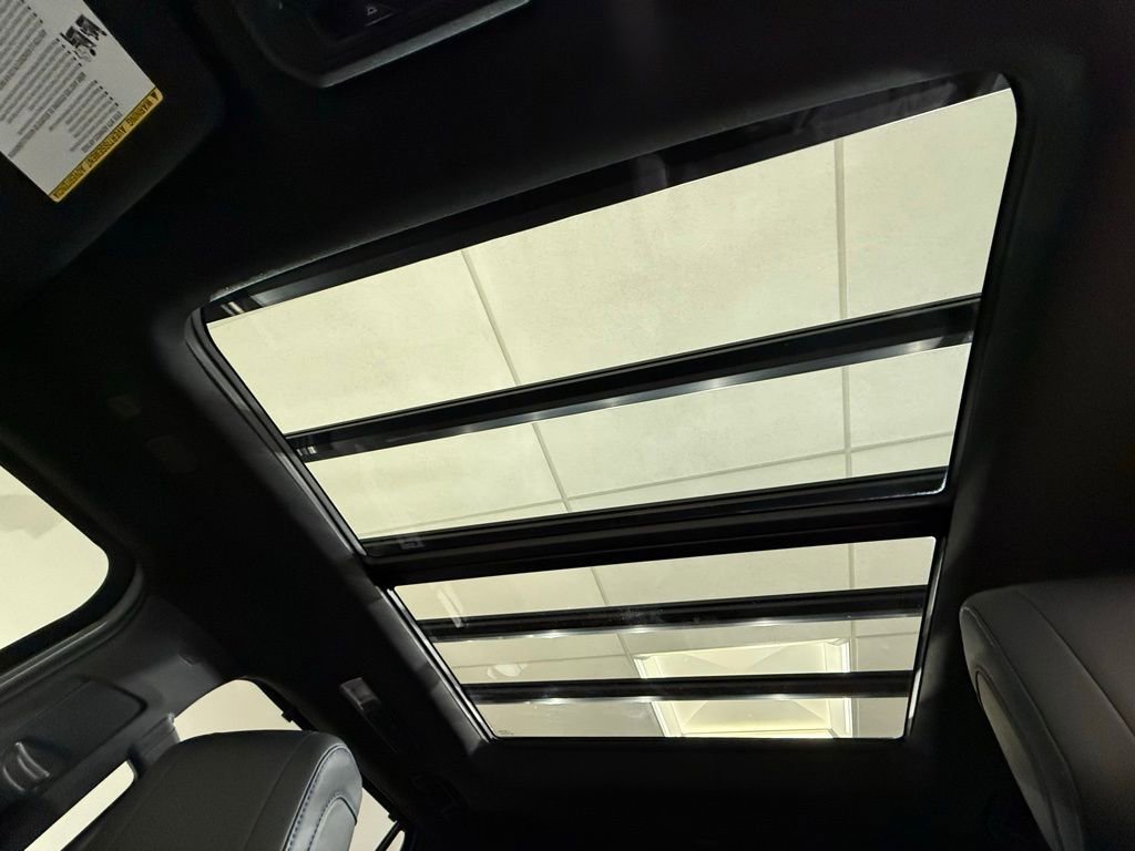 New 2025 Toyota Sequoia Platinum image 18