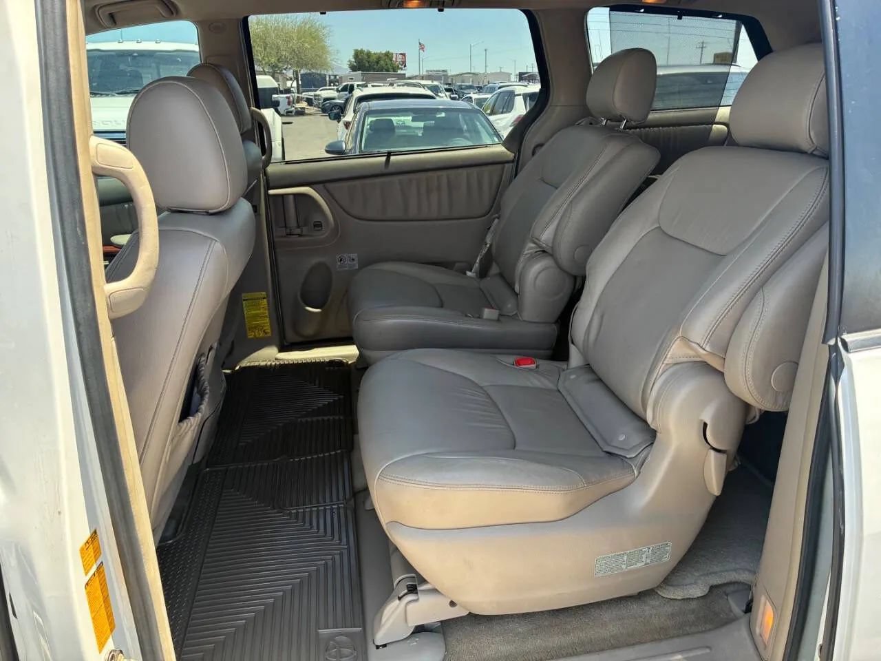 Used 2005 Toyota Sienna XLE Limited AWD/4WD image 20