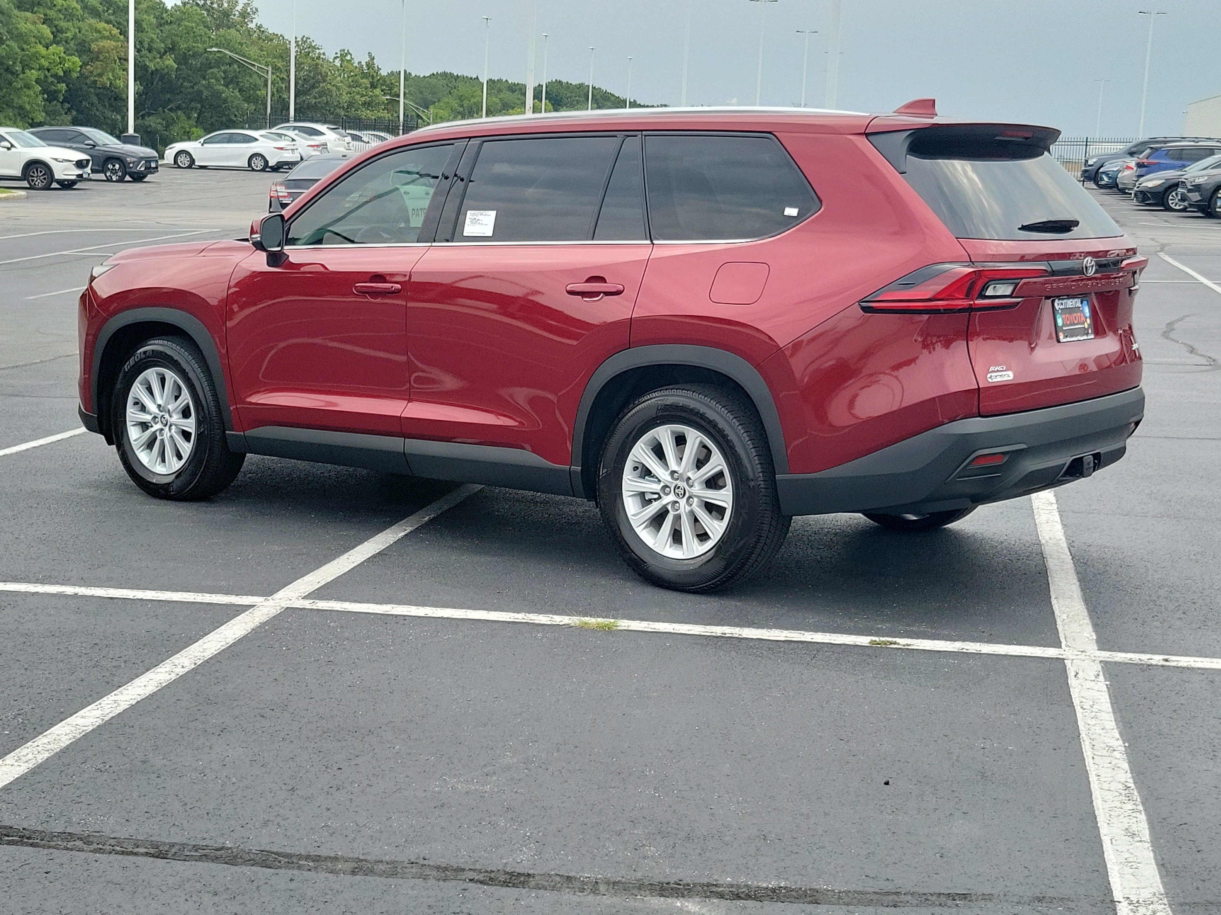 New 2026 Toyota Grand Highlander AWD image 4