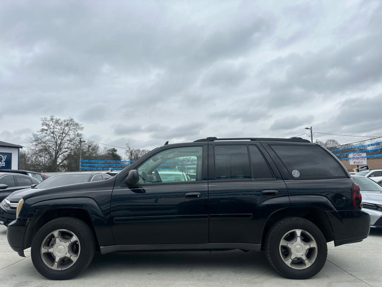 Used 2008 Chevrolet TrailBlazer LT w/ Sun And Sound Package RWD image 5