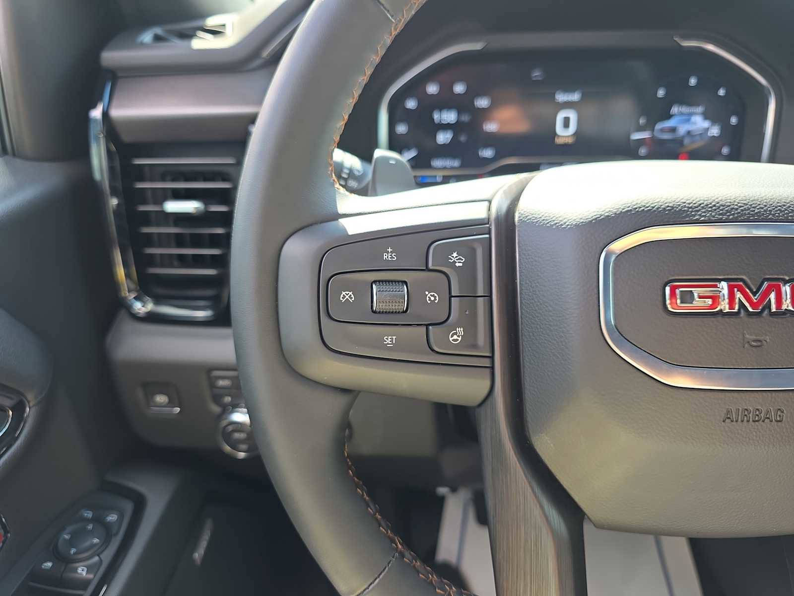 Used 2024 GMC Sierra 1500 AT4 w/ Technology Package image 22