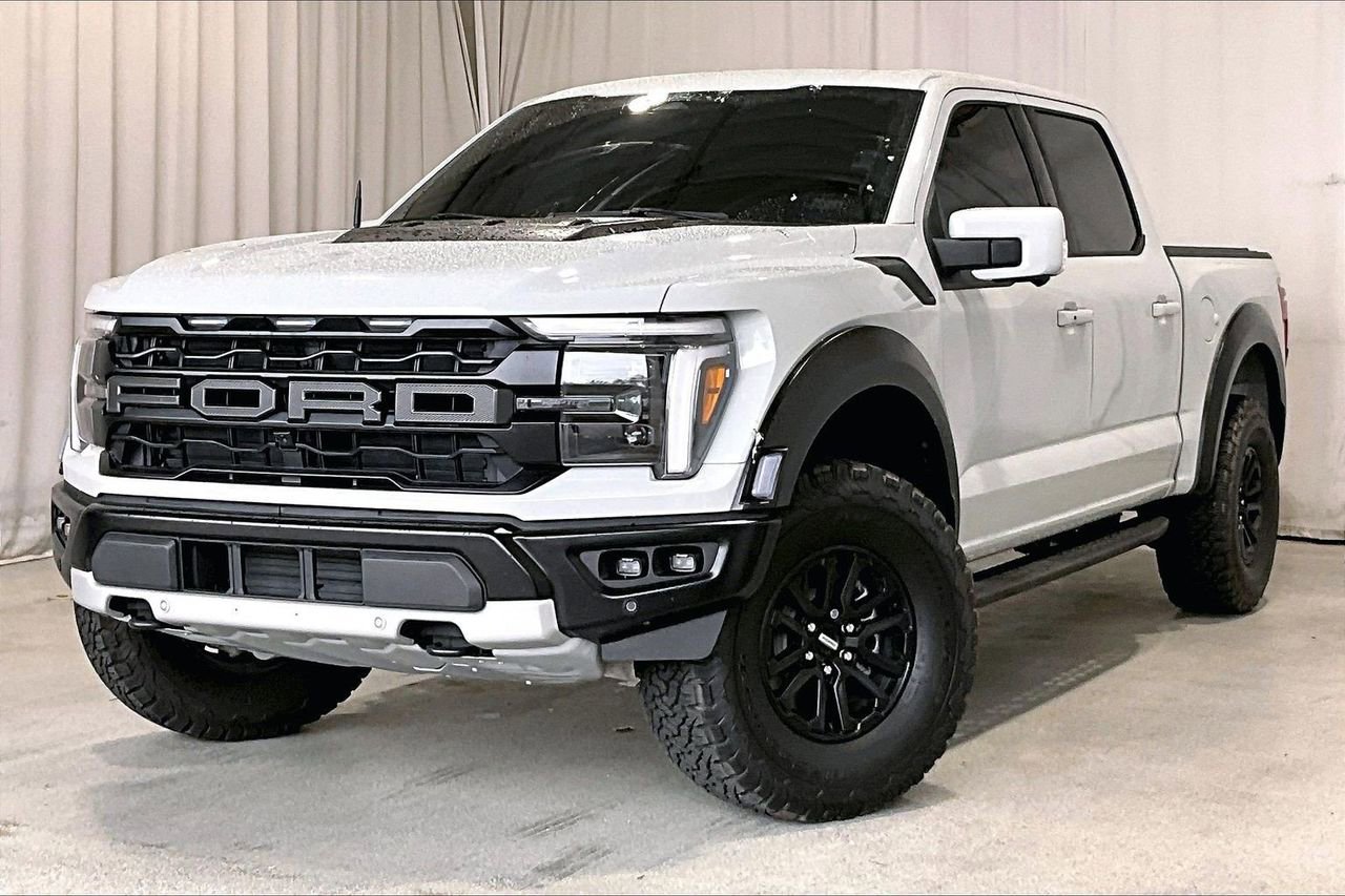 Used 2024 Ford F150 Raptor image 2