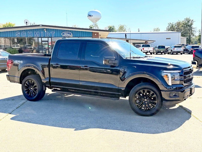 Used 2025 Ford F150 Lariat AWD/4WD image 3