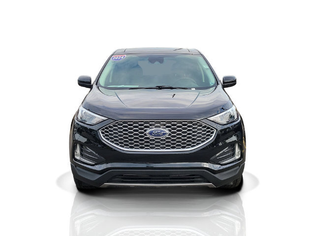 Certified 2024 Ford Edge SEL w/ Convenience Package AWD/4WD image 2