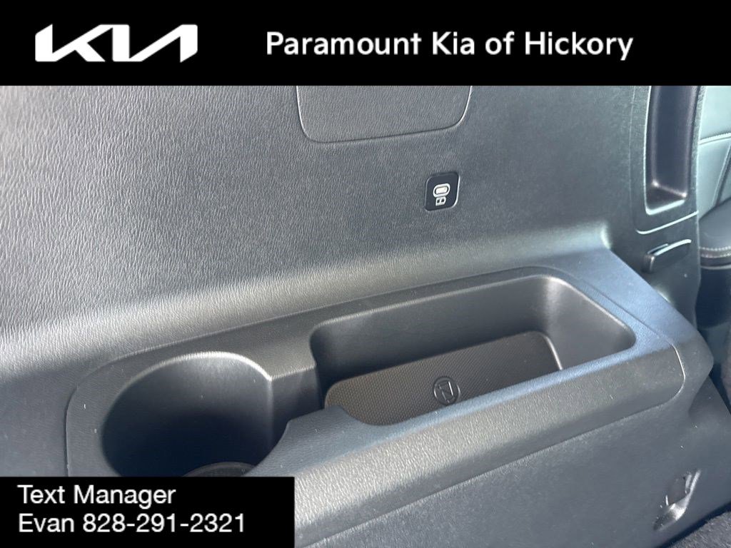 Used 2025 Kia Sorento SX FWD image 15