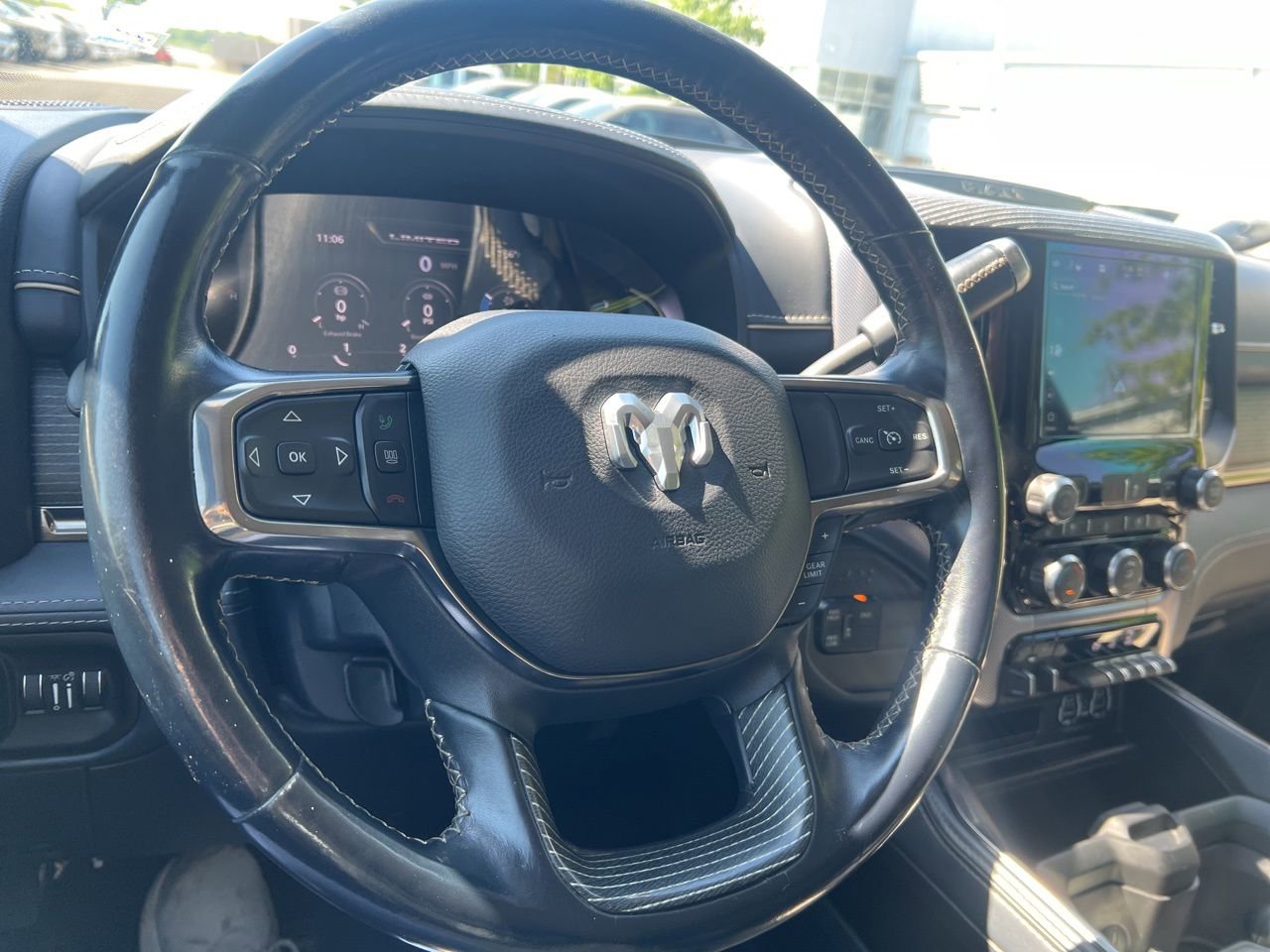 Used 2023 RAM 2500 Limited AWD/4WD image 29
