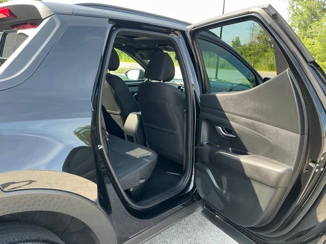 Used 2022 Hyundai Santa Cruz SEL Premium AWD/4WD image 18