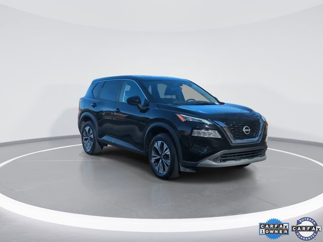 Used 2023 Nissan Rogue SV image 2