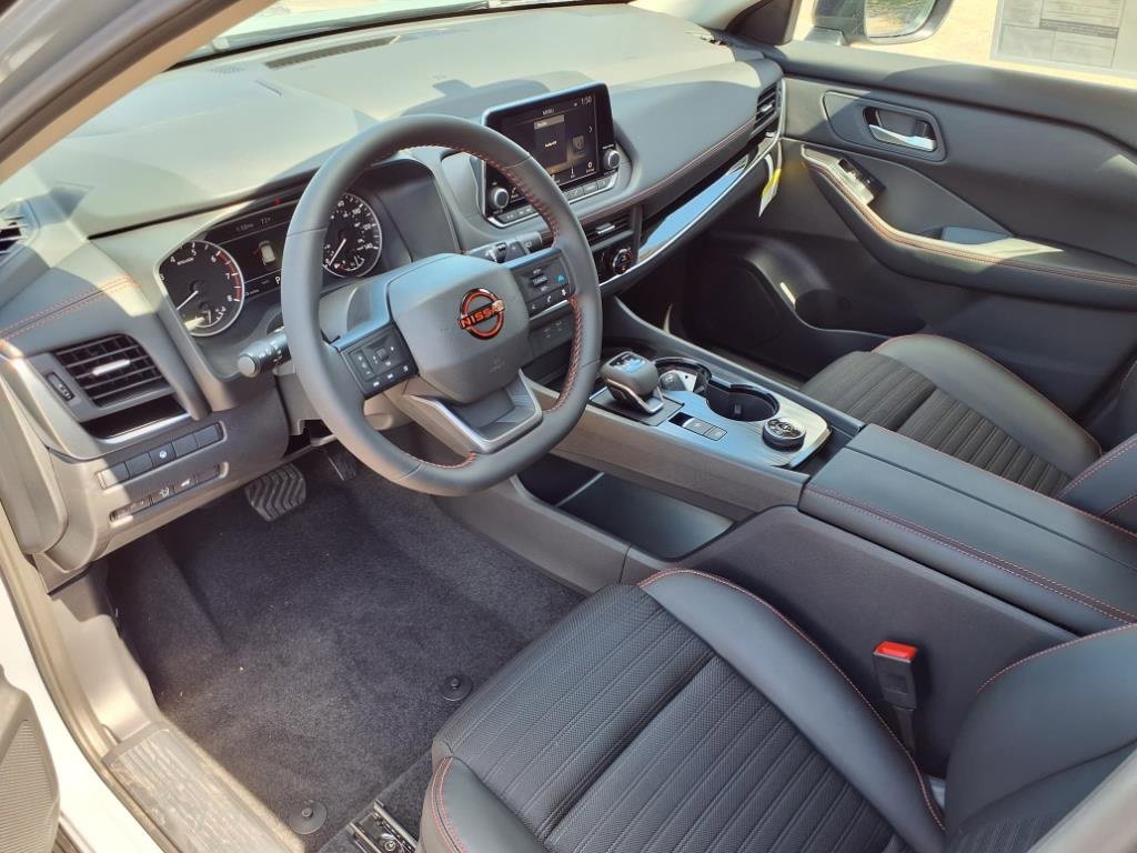 New 2026 Nissan Rogue SV image 17