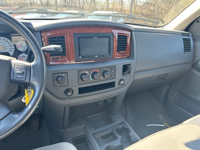 Used 2006 Dodge Ram 2500 Truck SLT image 14
