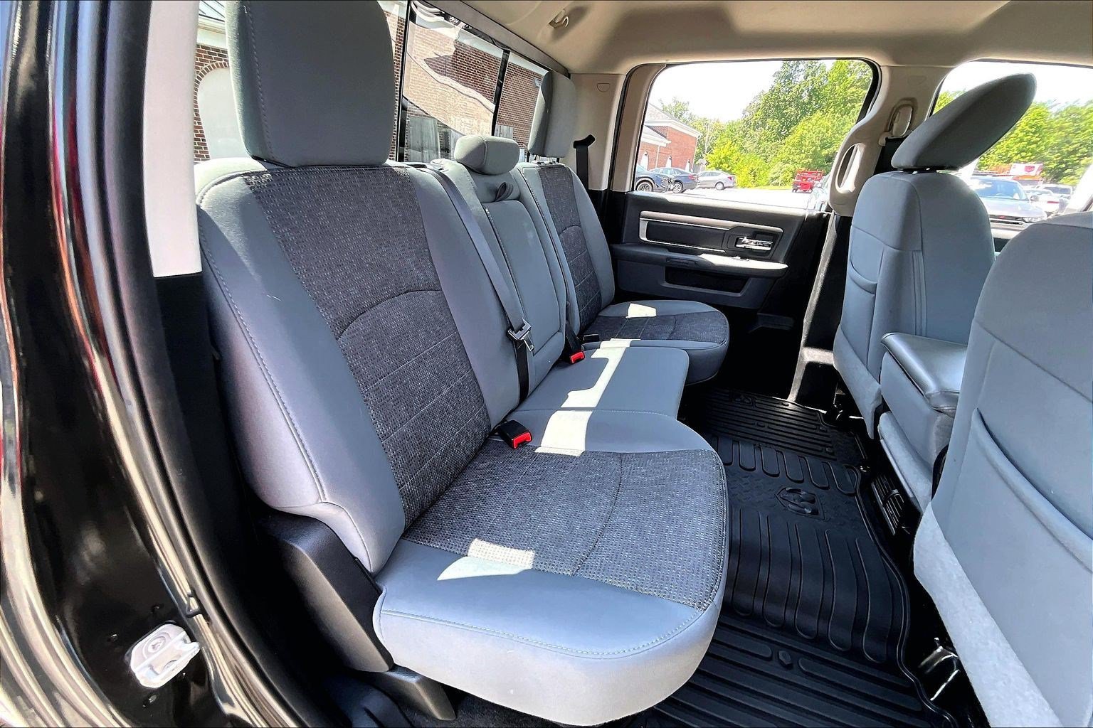 Used 2016 RAM 1500 Big Horn AWD/4WD image 22