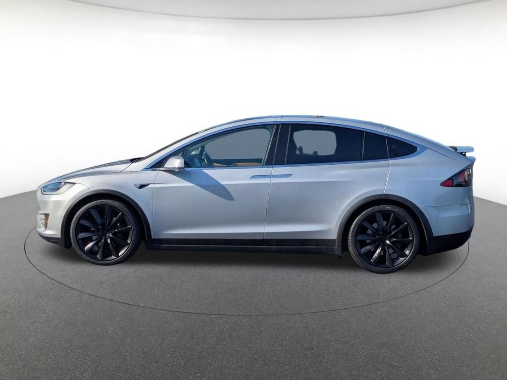 Used 2018 Tesla Model X 75D AWD/4WD image 8
