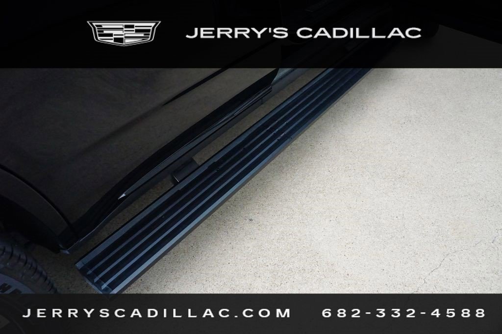 Certified 2024 Cadillac Escalade Sport w/ Touring Package image 29