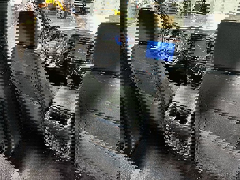 Used 2023 Ford F150 XLT w/ Equipment Group 302A High image 19