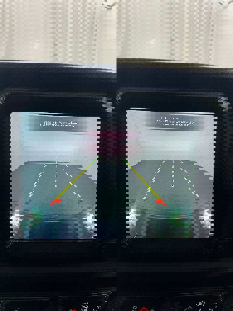 Used 2022 Jeep Gladiator Willys image 28