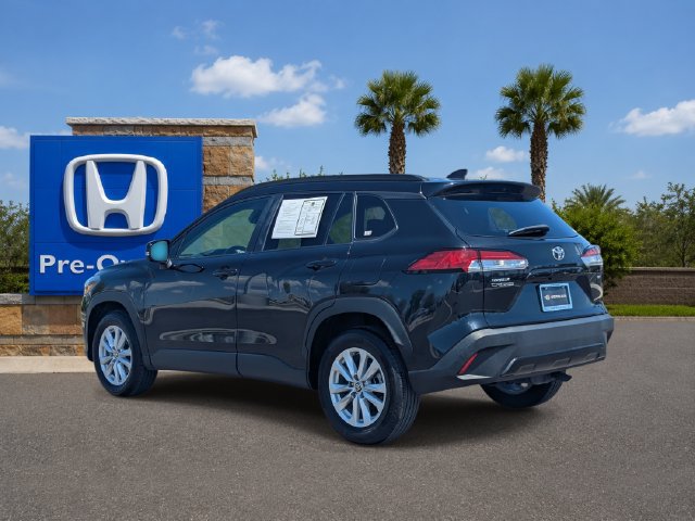 Used 2024 Toyota Corolla Cross LE FWD image 4