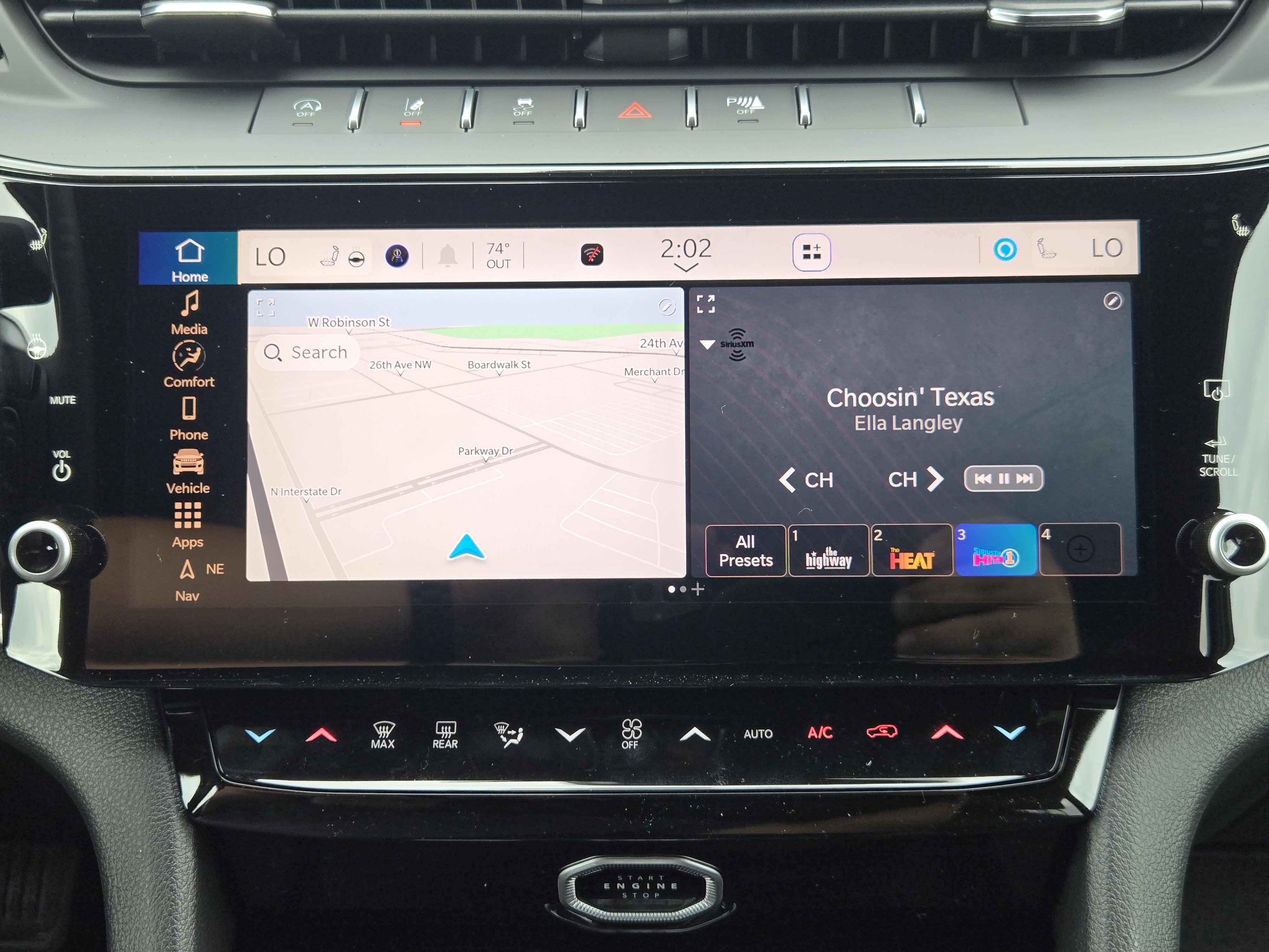 New 2026 Jeep Grand Cherokee Altitude image 13