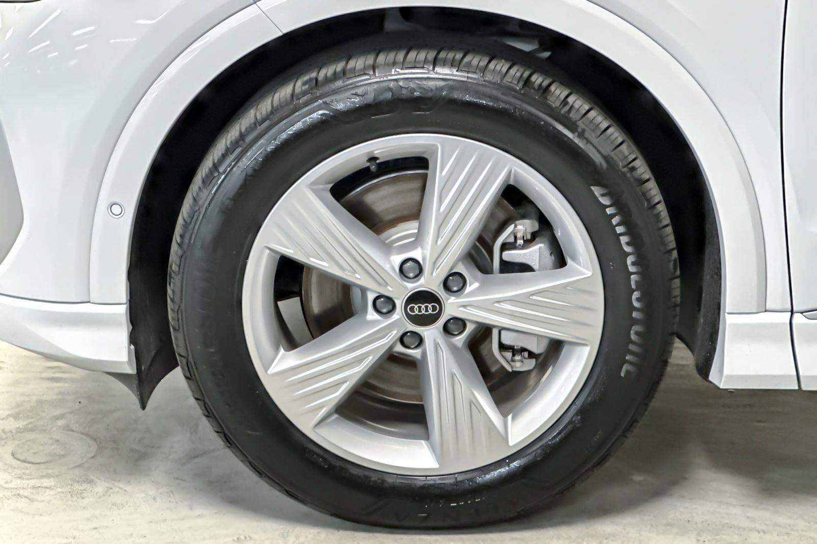 New 2026 Audi Q4 e-tron Premium Plus image 25