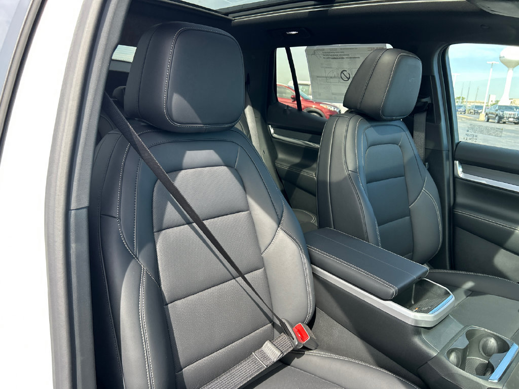 New 2027 GMC Terrain Elevation w/ Elevation Premium Package AWD/4WD image 37